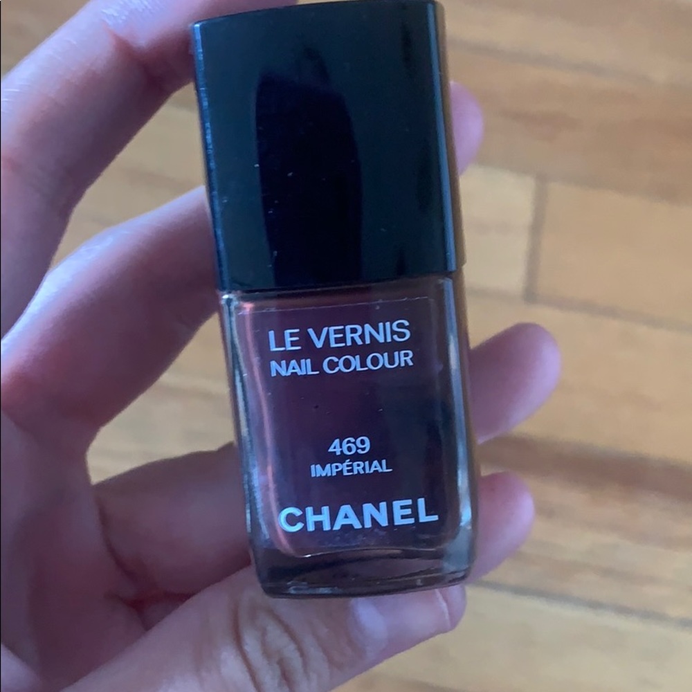 Le vernis nail colour 469 imperial